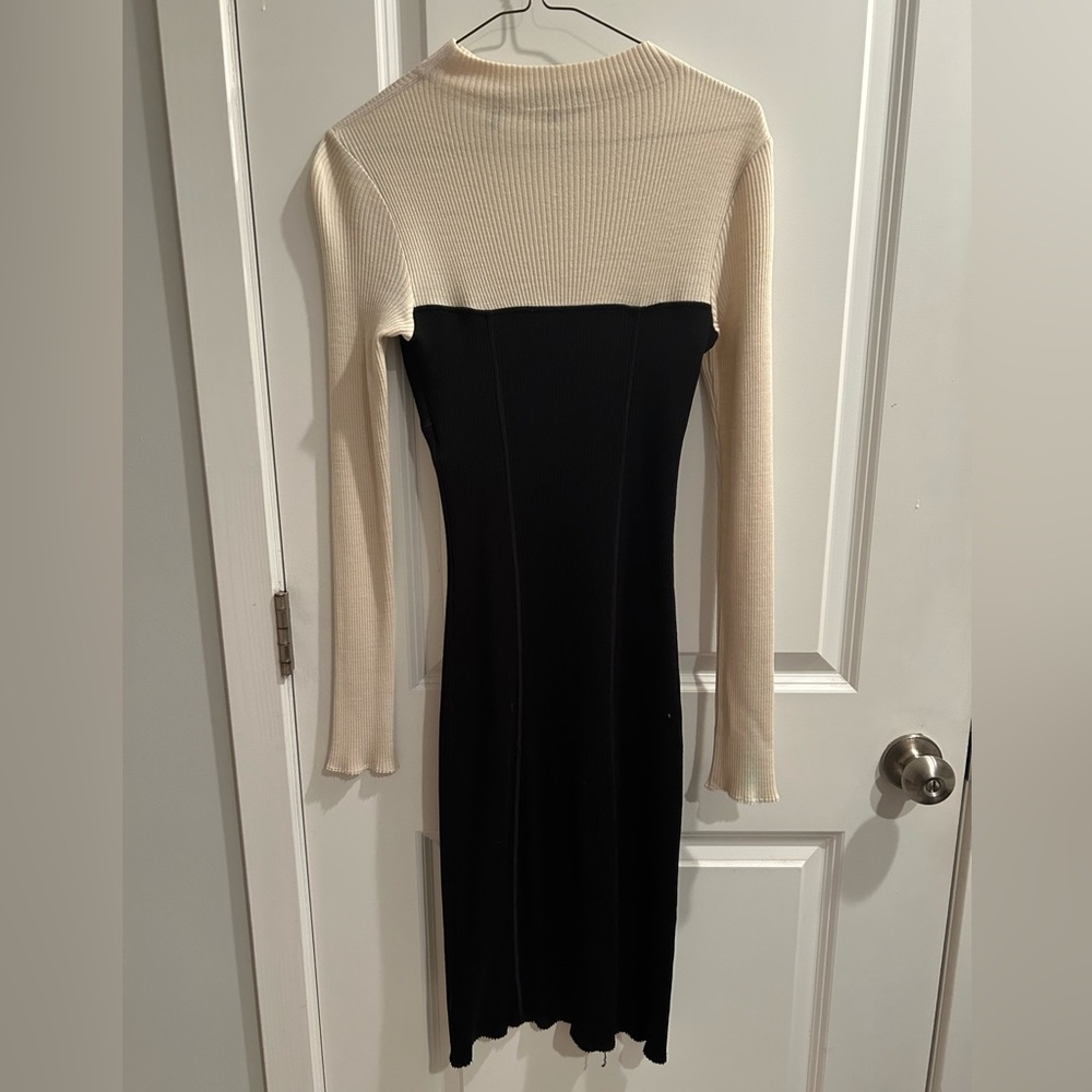 Theory Color Block Sheath Size Small - image 1
